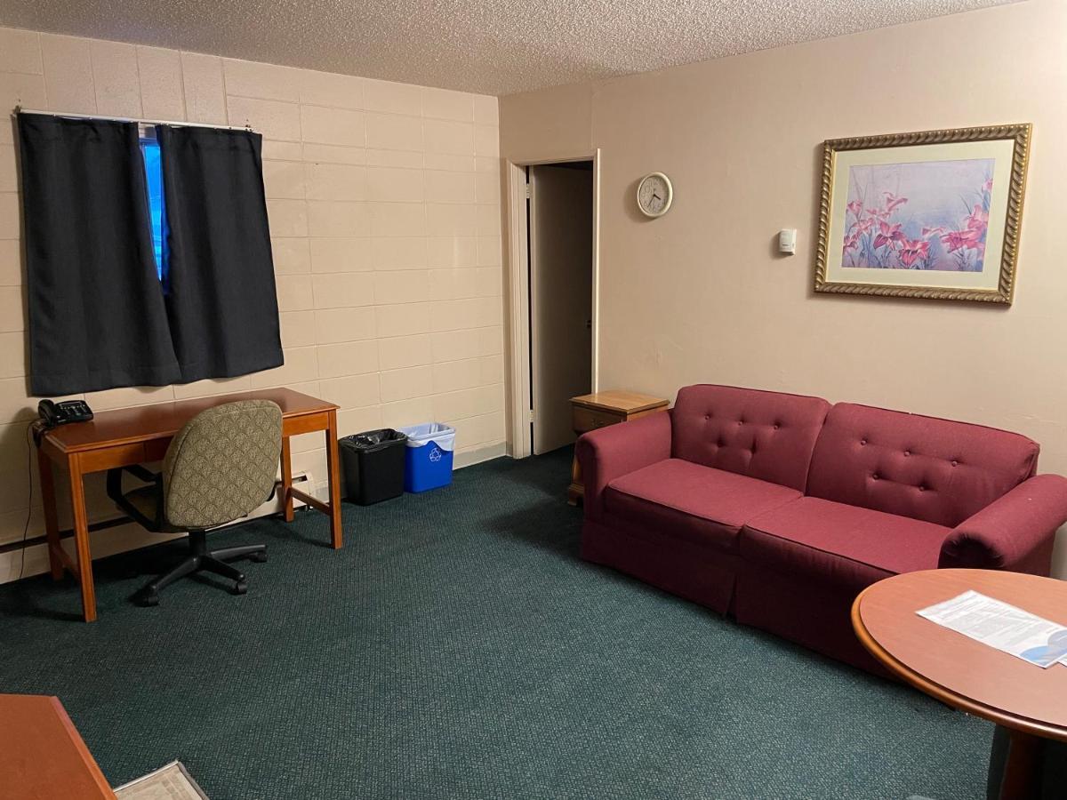 Matador Motel Drayton Valley Buitenkant foto