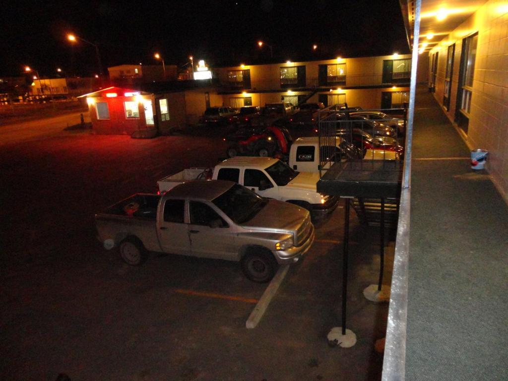 Matador Motel Drayton Valley Buitenkant foto