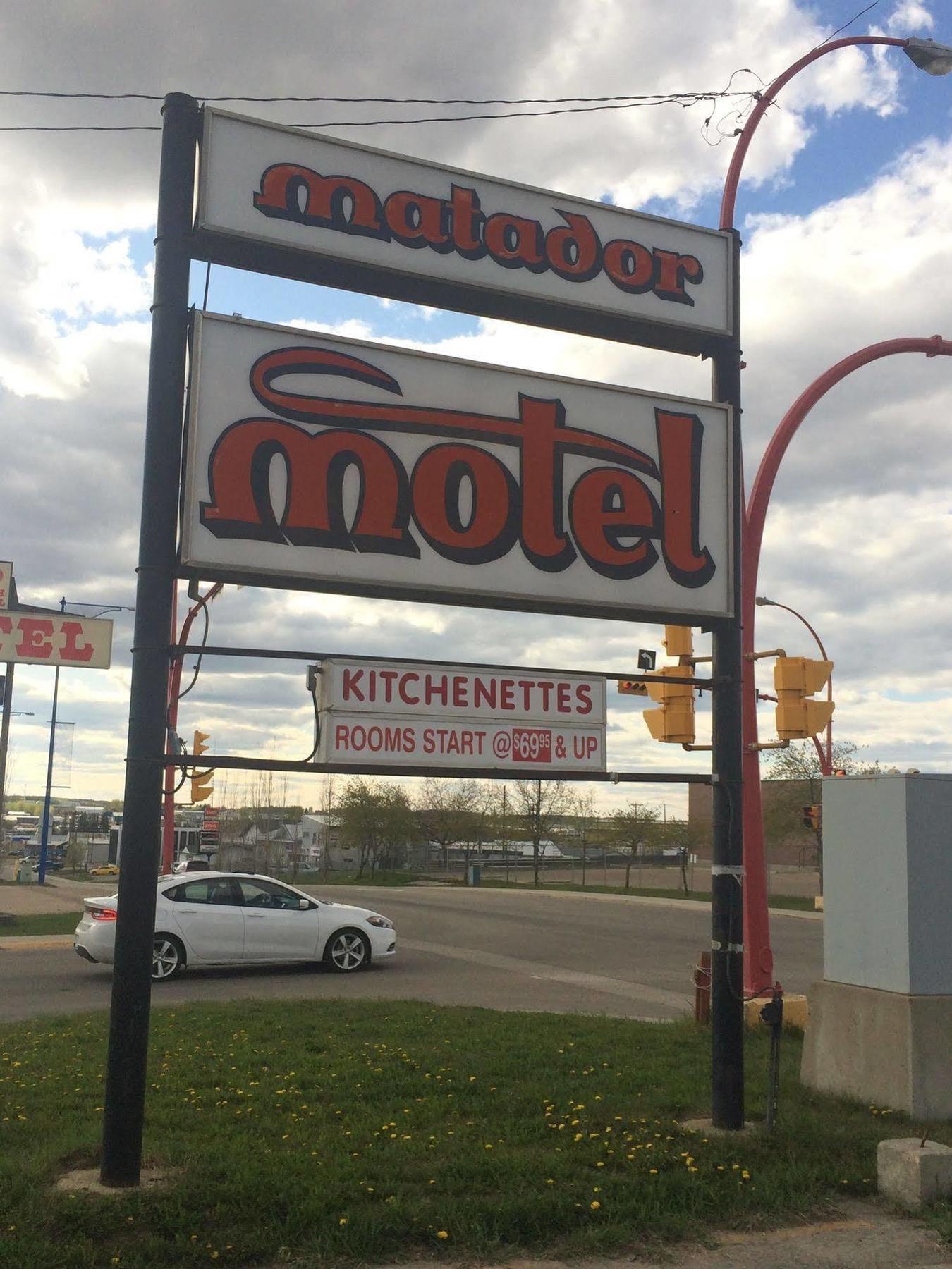 Matador Motel Drayton Valley Buitenkant foto
